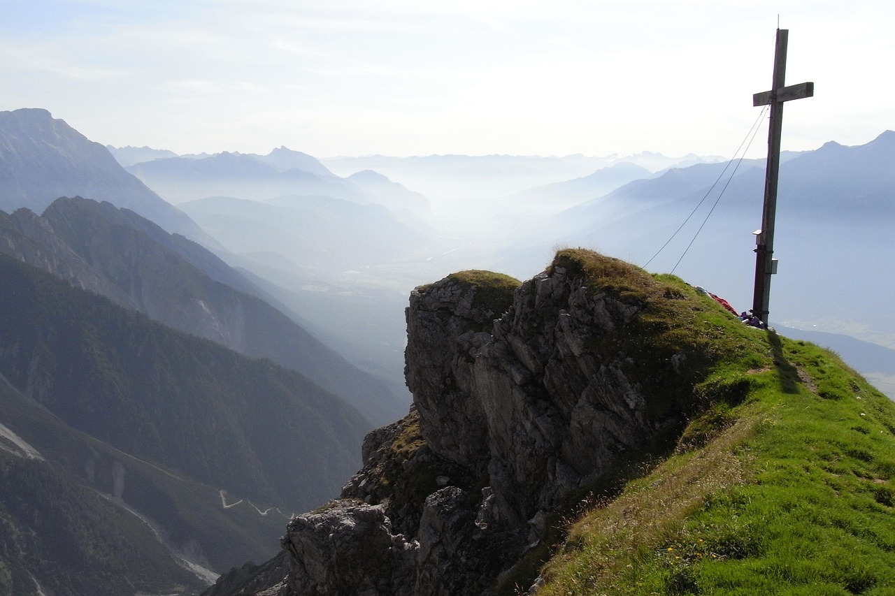 银龄卡实名账号：购买游戏角色平台